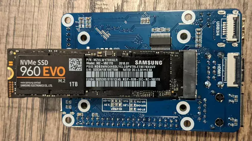 Waveshare M.2 Board w/ full size M.2 NVMe drive