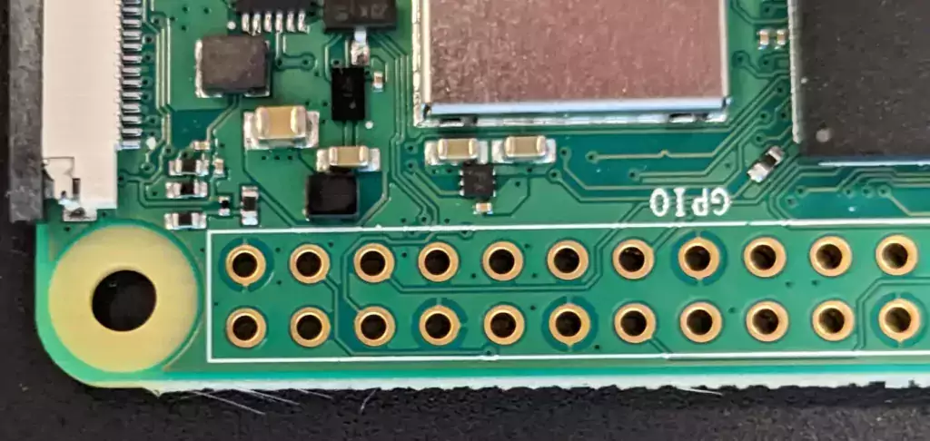 Raspberry Pi Zero 2 W external antenna mod